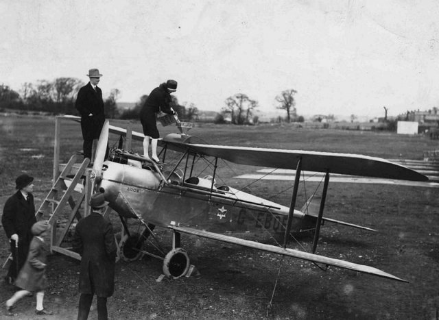 g-ebqe dh moth shell mex ltd arom 0391-0035